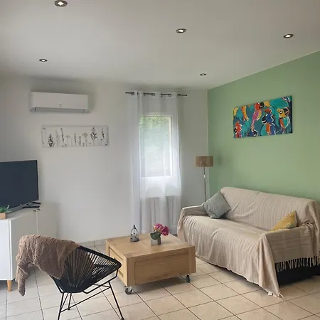 Charmante Maison A Avec Piscine Privee Et Clim Holiday home Payzac (Ardeche)